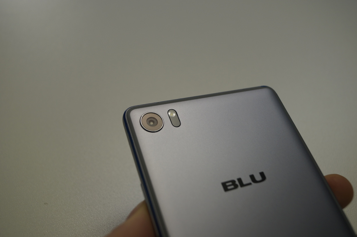 BLU Pure XR smartphone Android quickmobile